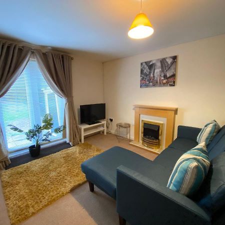 Wellingborough Cosy Hub Villa Great Harrowden Exterior foto