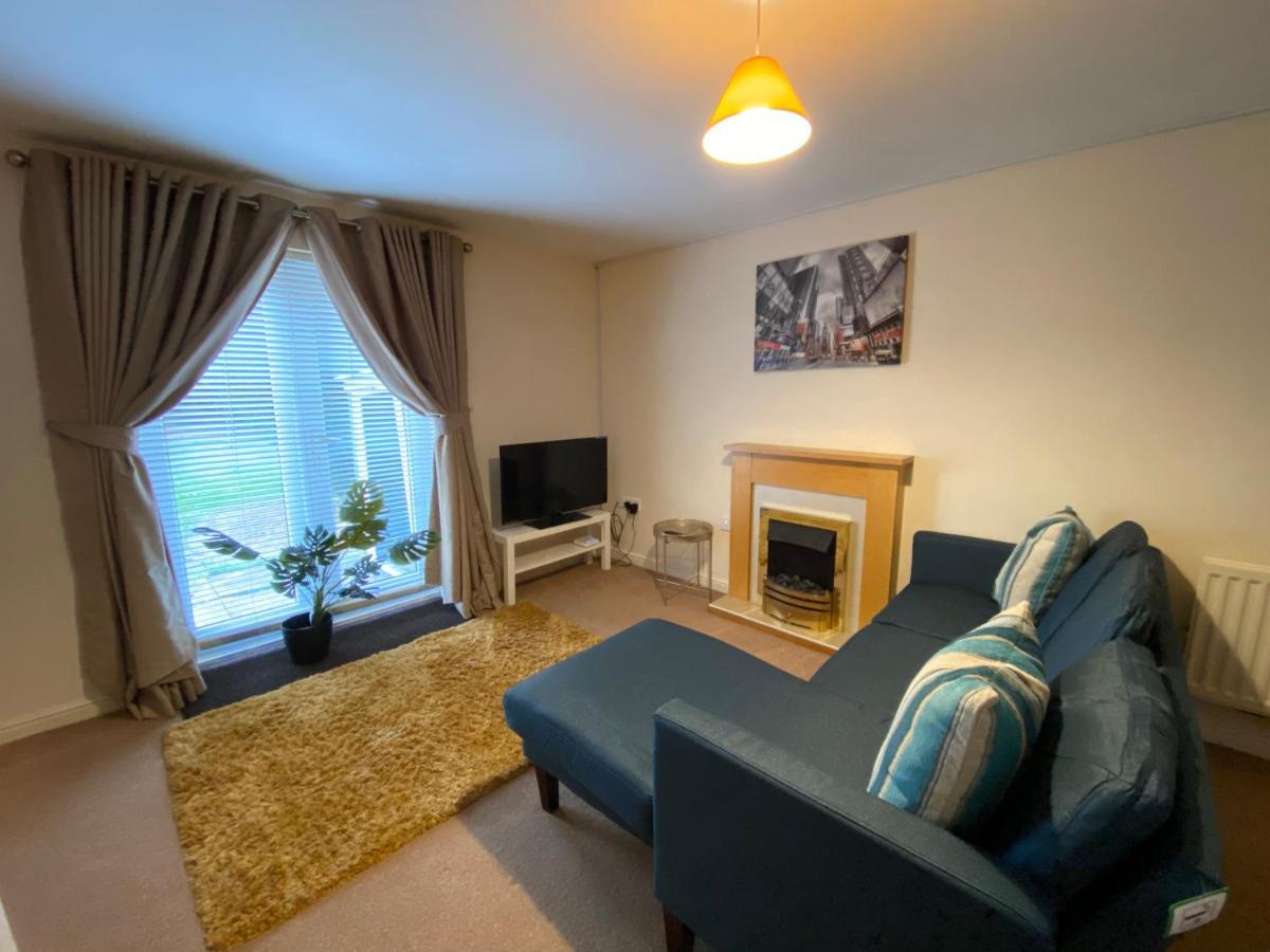 Wellingborough Cosy Hub Villa Great Harrowden Exterior foto
